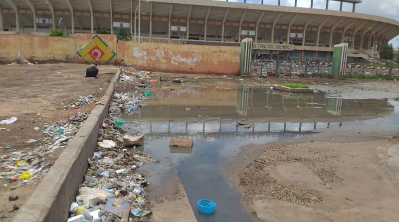Sénégal zéro déchet : Le décor indescriptible du stade Léopold Sédar Senghor contraste le slogan du président Macky Sall!