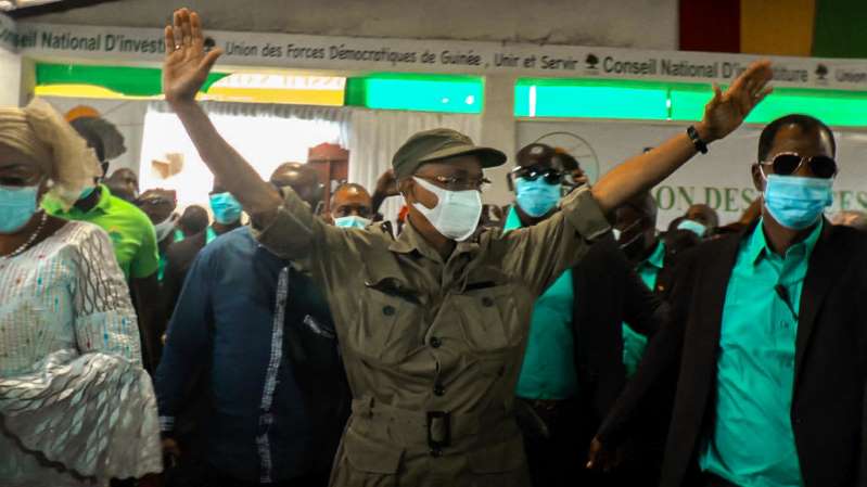 Guinée: qui sont les 10 candidats déclarés à la présidentielle ?