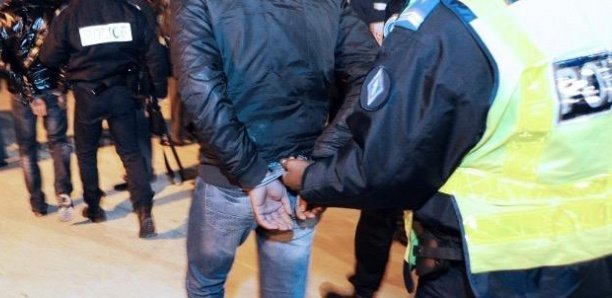 Espagne : 11 Sénégalais arrêtés pour fraude bancaire et usurpation d’identité
