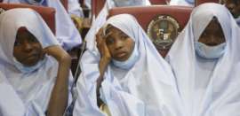 Les premières images des 279 adolescentes nigérianes libérées après leur rapt