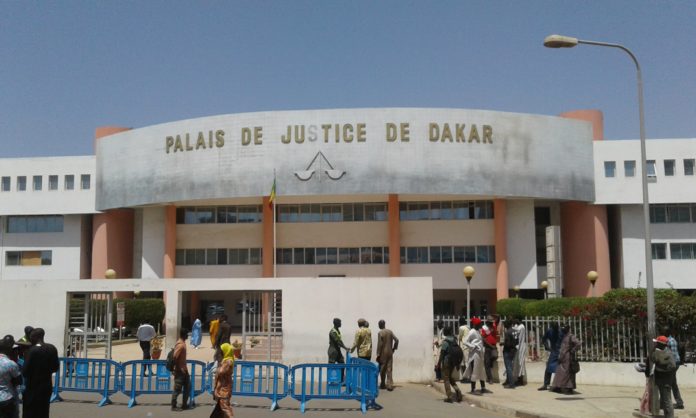 Tribunal de Dakar : Le faux attributaire d’un marché de la Lonase, la Coris Bank et les 72 millions