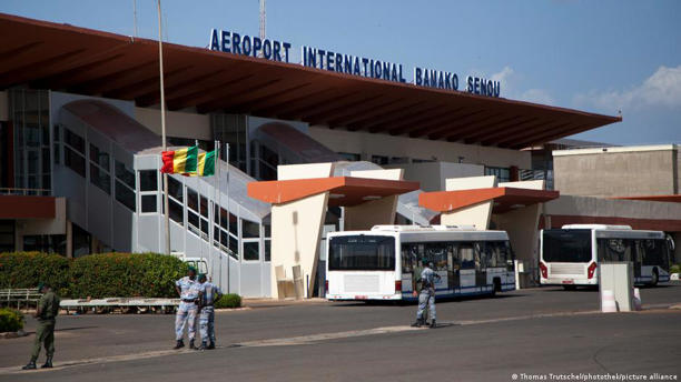 Bamako augmente la pression sur les soldats étrangers